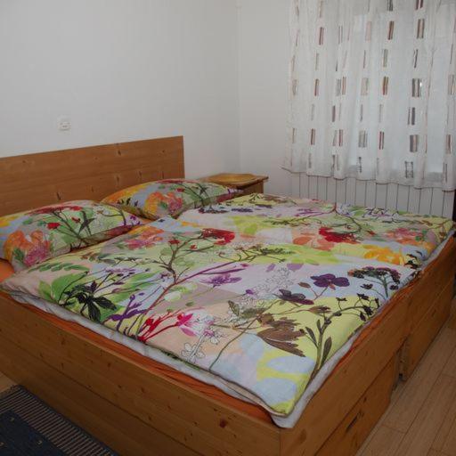 Guest House Ema Црни-Луг Экстерьер фото
